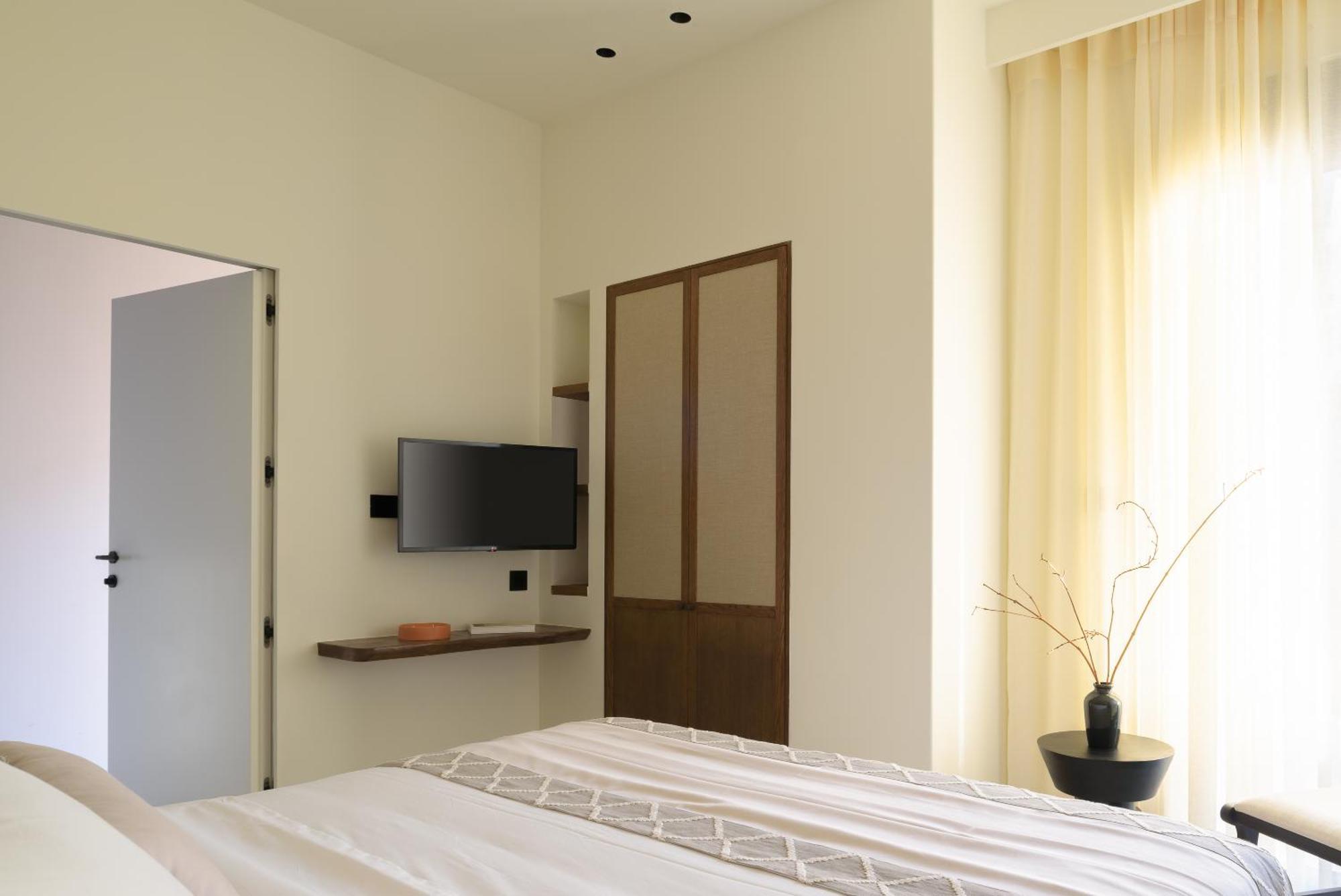 Kimata Beachfront Retreats, With Private Plunge Pools, By Thinkvilla Daire *