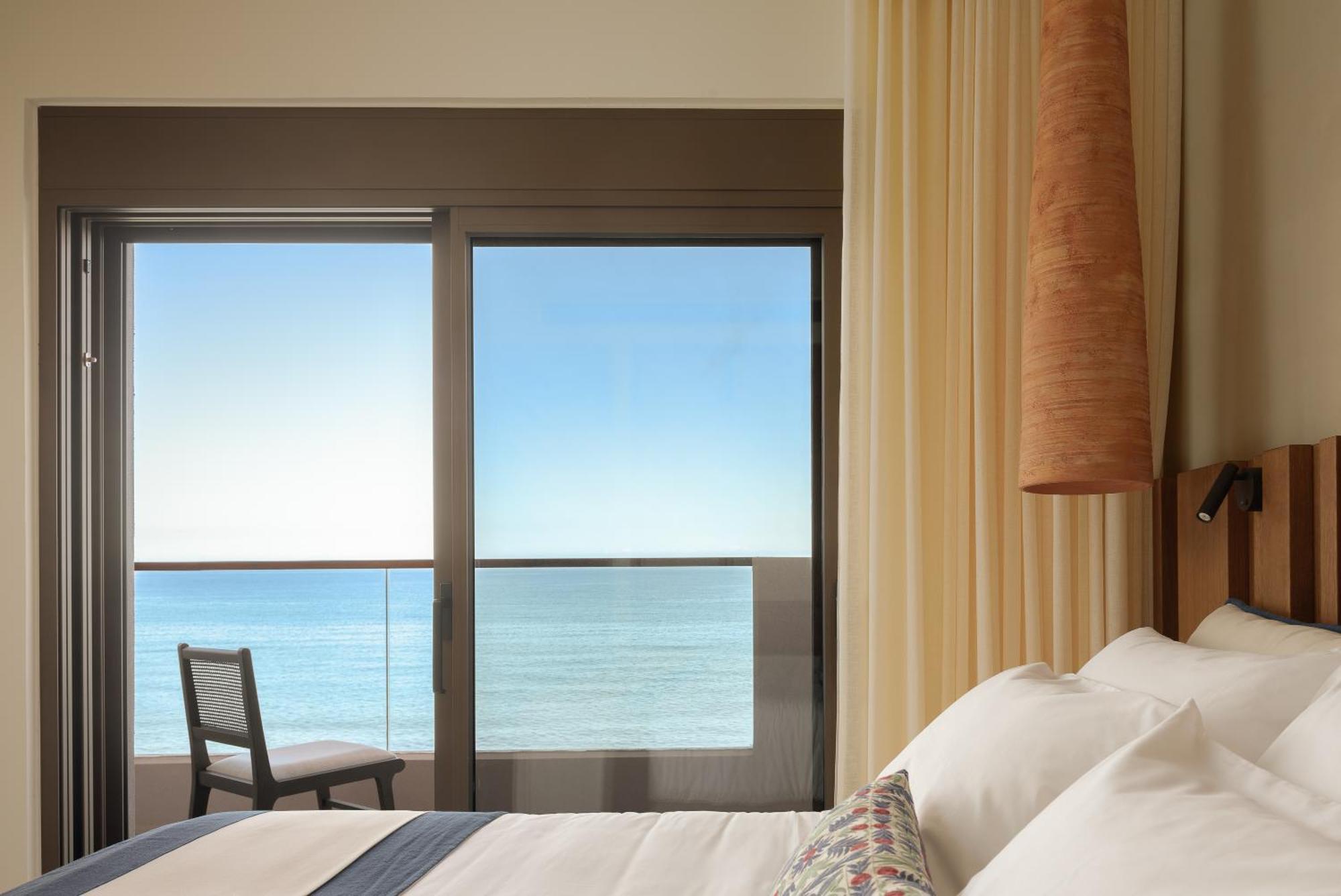 Kimata Beachfront Retreats, With Private Plunge Pools, By Thinkvilla Resmo