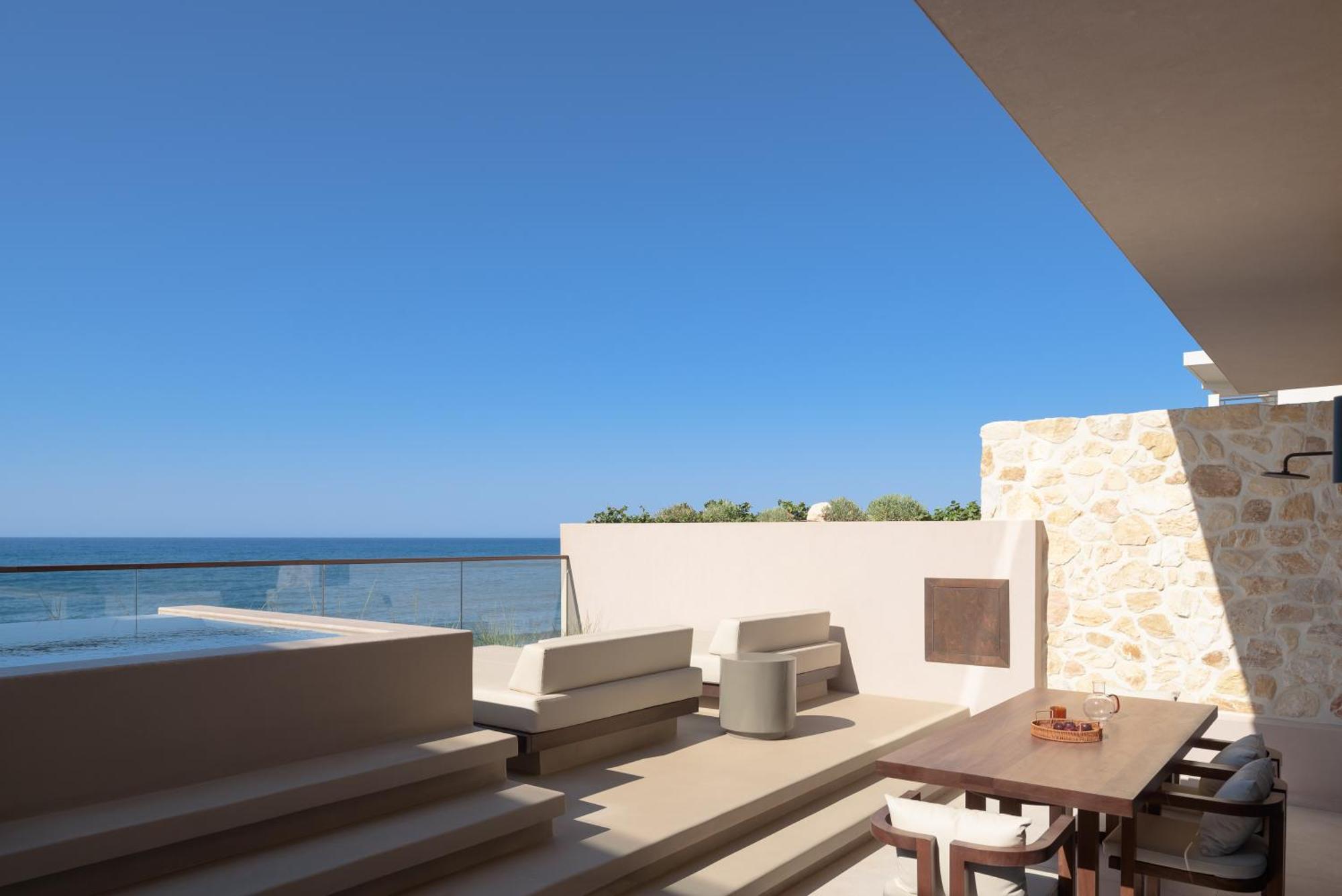 Daire Kimata Beachfront Retreats, With Private Plunge Pools, By Thinkvilla *