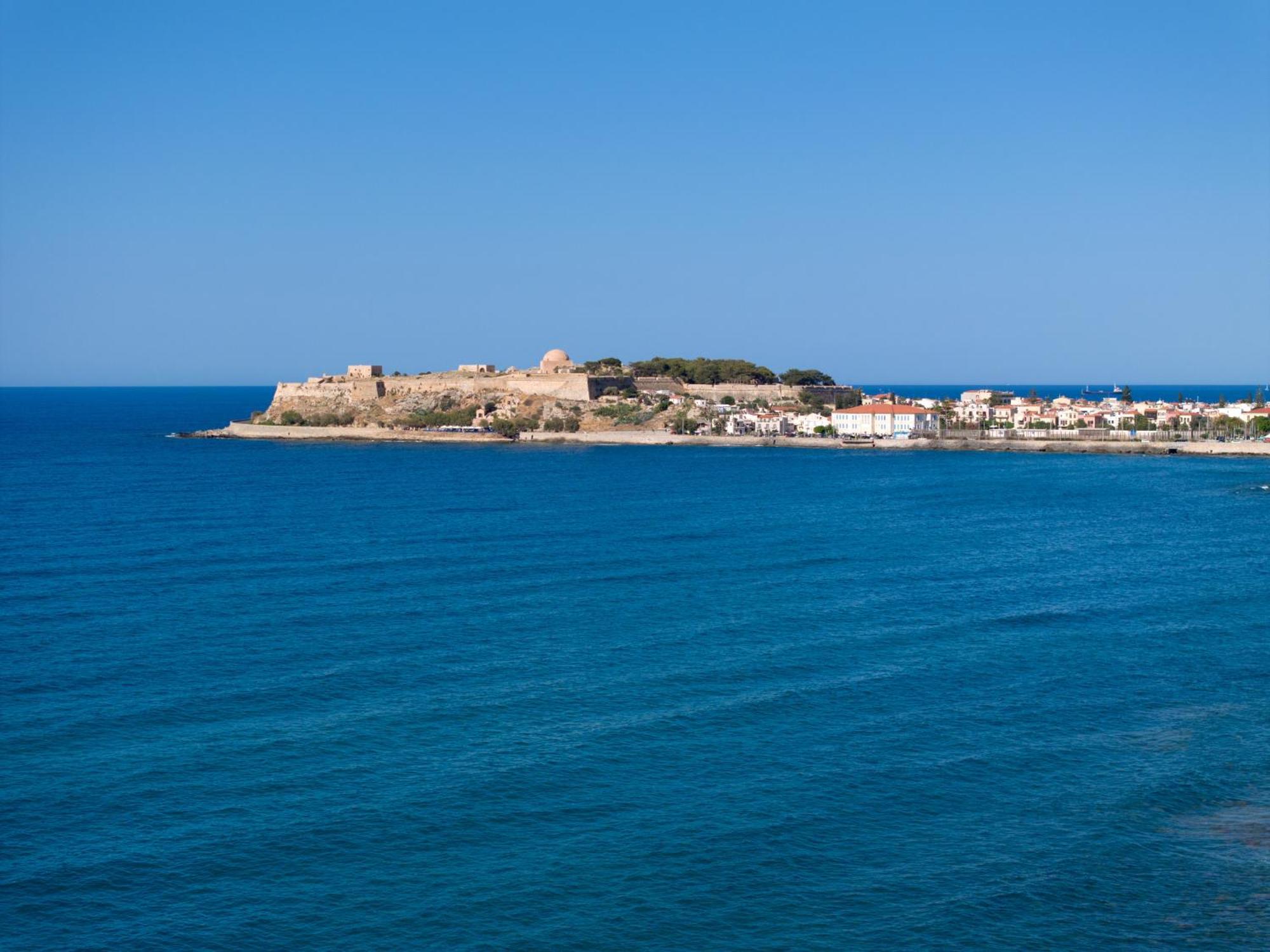 Kimata Beachfront Retreats, With Private Plunge Pools, By Thinkvilla Daire